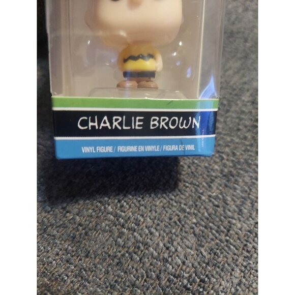 Funko Pocket Pop Keychain Peanuts Charlie Brown Schulz 2016 Vinyl Figure - Picture 2 of 6